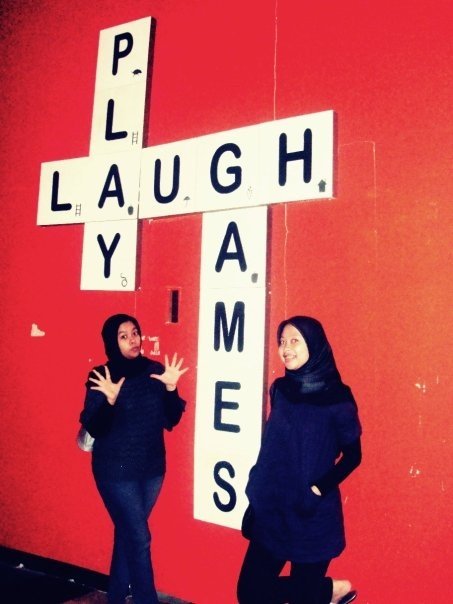 play laugh games